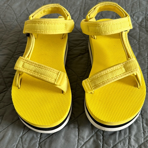 Teva Shoes - Teva Platform Sandals